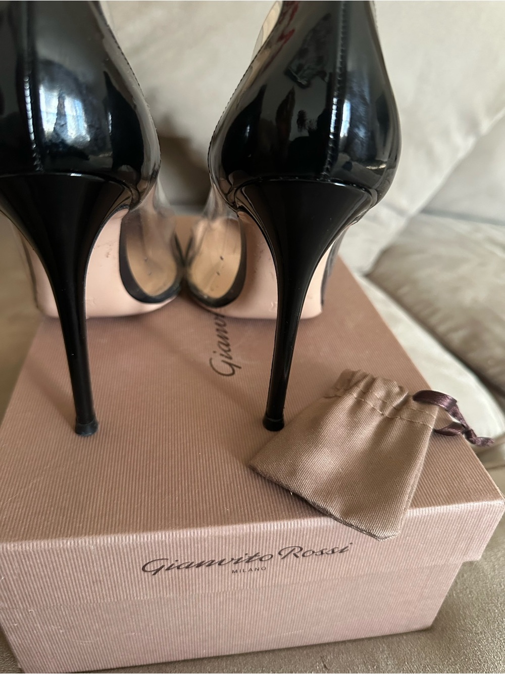 Gianvito Rossi “Plexi” Black Patent Pointed PVC Pump - Picture 7 of 9